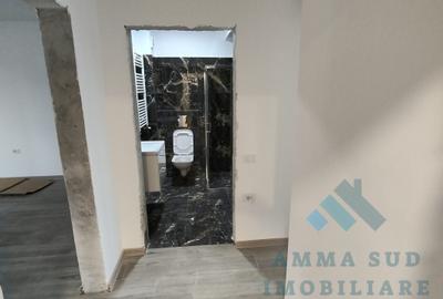 Casă individuală cu 15 camere cu Canalizare în Apărătorii Patriei - 18
