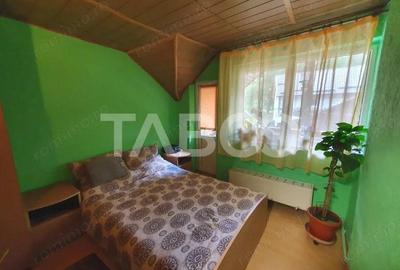 Casă cu 6 camere cu Canalizare în Rășinari - 3