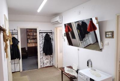 Apartament cu 3 camere decomandat în Ultracentral - 1