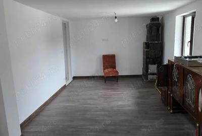 Vila de vanzare in comuna Valeni, judetul Dambovita - peisaj de vis, aer curat si liniste deplina - 5