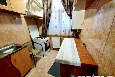 Inchiriere garsoniera, situata in Targu Jiu, Str.Garofitei - 2