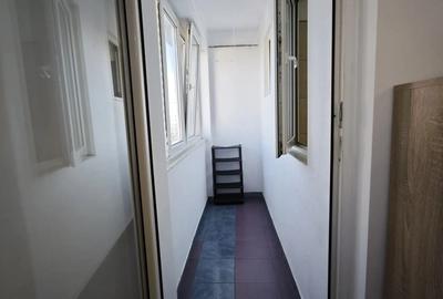 Inchiriez garsoniera spa?ioasa 5 minute metrou - 3