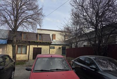 Casă individuală cu 4 camere cu Canalizare în Ultracentral - 7