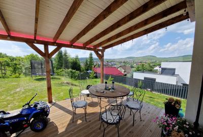 Vila superba in Livezeni, independenta energetic - 2