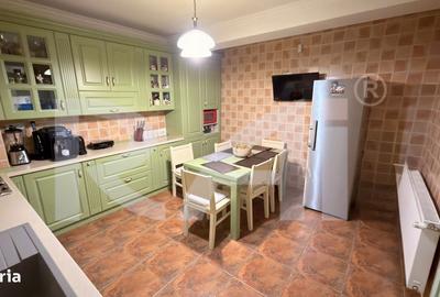 Casă cu 6 camere decomandat cu Teren 328 Mp în Central - 13