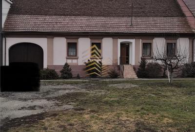 Casă cu 2 camere în Ciupercenii Noi - 2