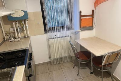 Bucurestii noi,metrou laminorului,strada episcop vulcan, - 5