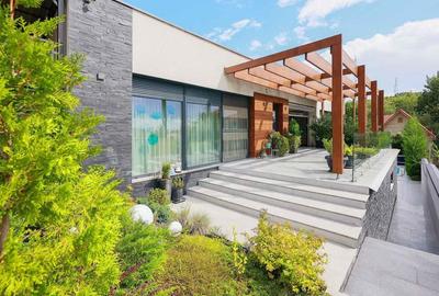 Casă cu Teren 440 Mp în Central - 12