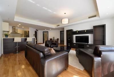 Apartament cu 3 camere decomandat, mobilat în Herăstrău