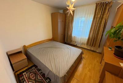 Apartament cu 3 camere decomandat, mobilat în Central - 1