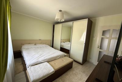 Apartament cu 2 camere decomandat în Carpați 2 - 4