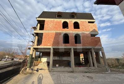 Spațiu comercial, de 300 mp, în Central - 5