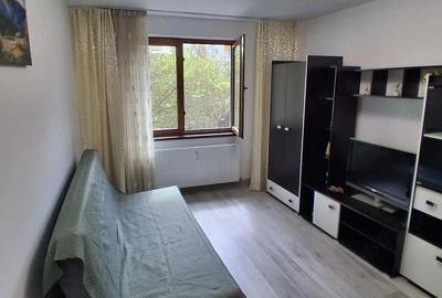Apartament cu 2 camere decomandat în Rahova - 2