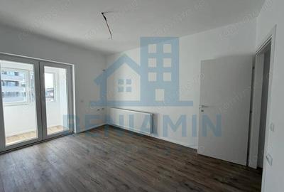 Apartament cu 4 camere decomandat în Central - 3