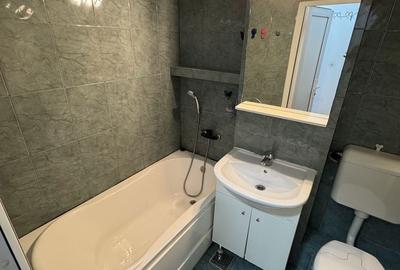 Apartament cu 3 camere decomandat în Central - 3