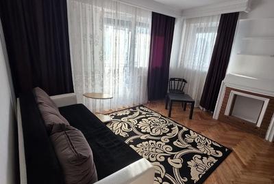 Apartament cu 2 camere decomandat în Ultracentral