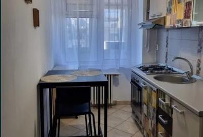 Piata Romana,DECOMANDAT,Renovat,mobilat utilat complet,Merita.! - 4