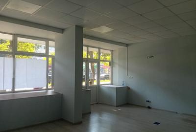 Spațiu comercial, de 119 mp, în Micro 14 - 1