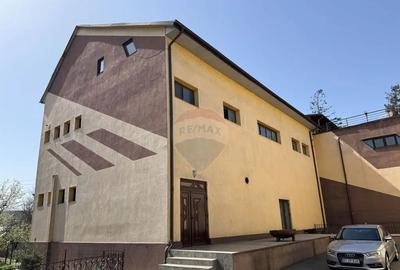 Spațiu comercial, de 1,460 mp, în Săveni - 2