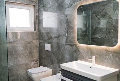 Casă cu 5 camere cu Teren 207 Mp în Central - 4