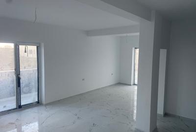 De vânzare ap .2 camere proprietar - 1