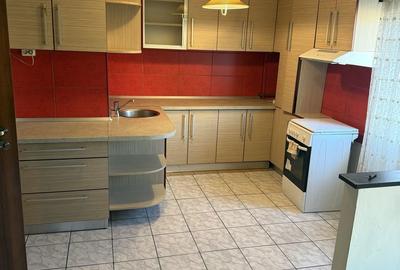 Apartament cu 4 camere în Traian - 7