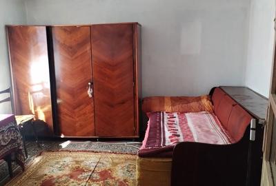 Casă cu 3 camere în Central - 1