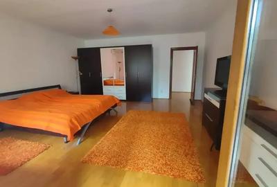 Casă cu 5 camere cu Canalizare în Central - 14