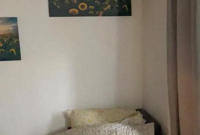 Casă cu 4 camere cu Teren 700 Mp în Central - 2