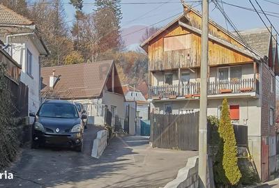 Casă cu 4 camere în Central - 5