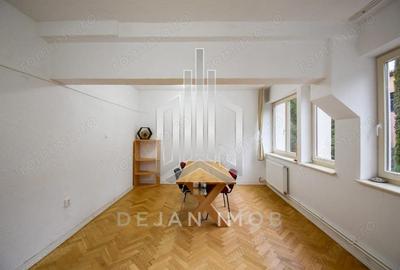 Spațiu comercial, de 1,143 mp, în Gării - 10