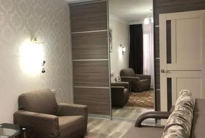 Apartament cu 2 camere decomandat în Tineretului - 2