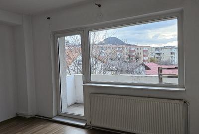 De vânzare 2 camere cartierul Scriitorilor -liber la vânzare - 1