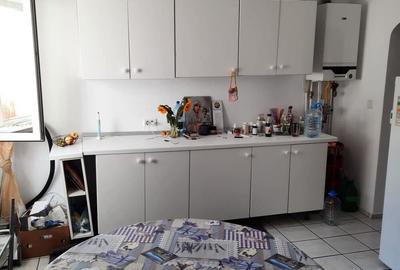 Ofer casa spre inchiriere - 2