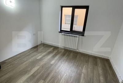 Casă cu 4 camere cu Teren 1300 Mp în Fălticeni - 3