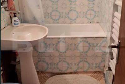 Apartament cu 4 camere în Micro 15 - 2