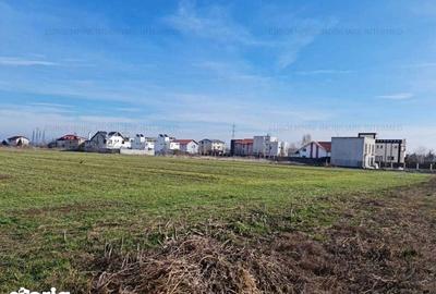 Teren de 600 mp, în Central - 2