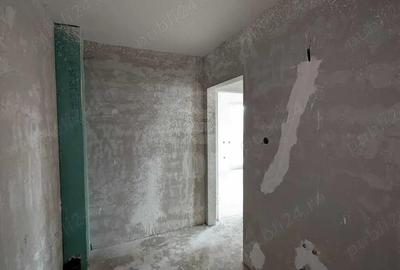 Apartament cu 3 camere semidecomandat în Florești - 4