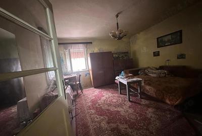 Casă cu 2 camere cu Teren 146 Mp în Central - 2