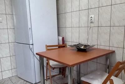 Apartament cu 3 camere semidecomandat, mobilat în Dristor - 8