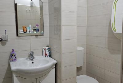 Apartament cu 3 camere, mobilat în Peninsula - 19