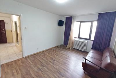 Apartament cu 2 camere semidecomandat, mobilat în Podu Roș - 2