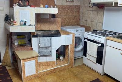 Casă cu 3 camere cu Teren 914 Mp în Obcini - 4