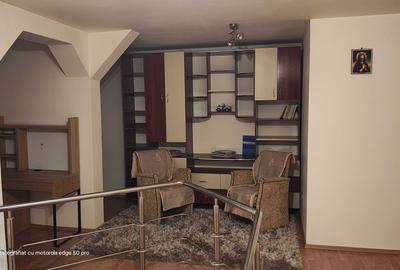Apartament cu 3 camere decomandat în Central - 8