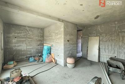 Casă cu 4 camere în Ghiroda - 1