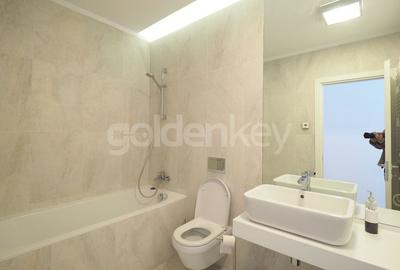 Apartament modern cu 5 camere | vedere spre lac | 2 garaje - 1