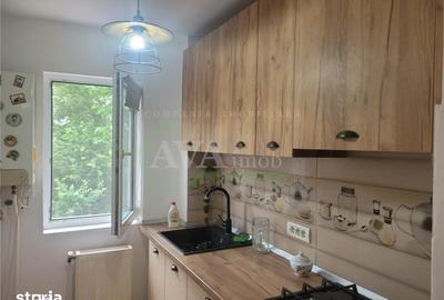 Apartament cu 3 camere semidecomandat în Bârsănești - 9