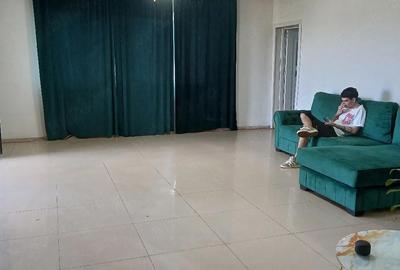 Casă cu 4 camere cu Teren 500 Mp în Glina - 7