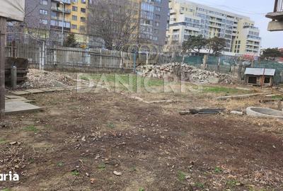 Teren de 500 mp, în Palazu Mare