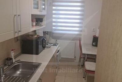 Apartament 40 mp, bloc nou, zona foarte buna - 3